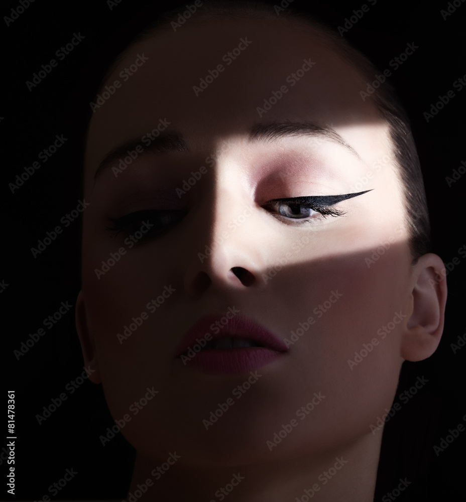 Eyeliner Eyeliner