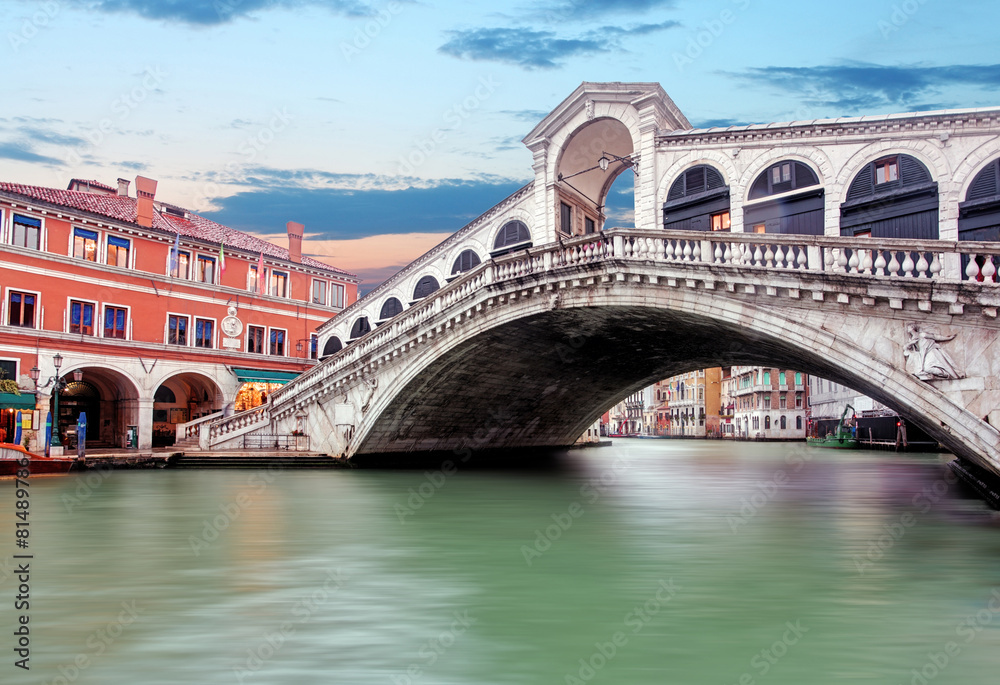 Naklejka premium Wenecja - kanał Grande z mostu Rialto