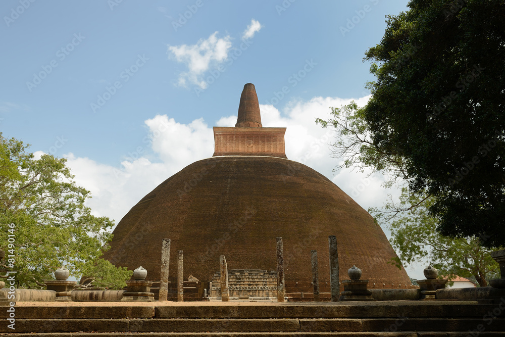 Anuradhapura ruin, Adhayagiri dagoba, Sri Lanka