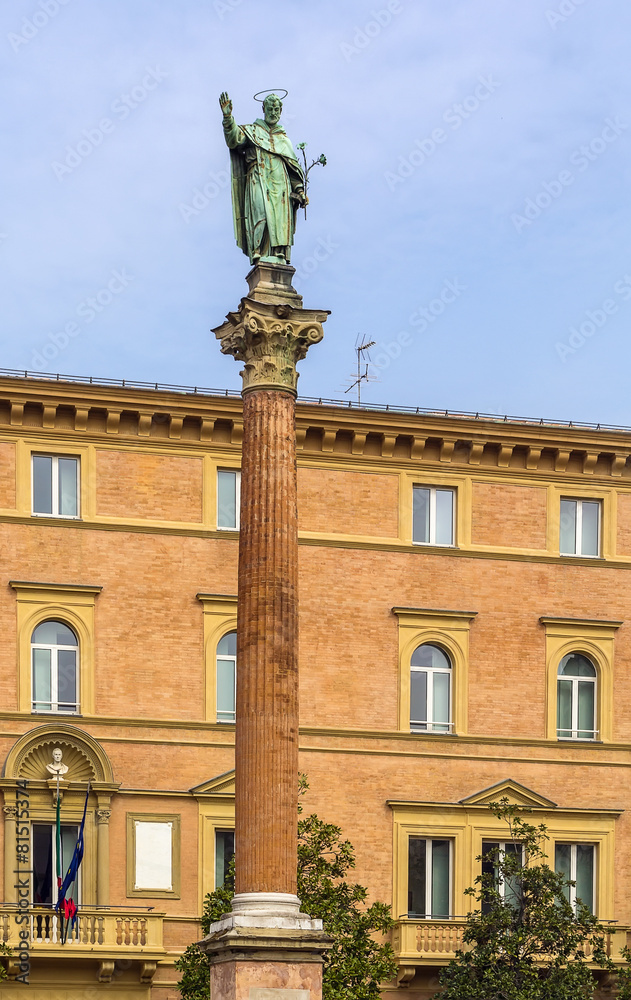 statue and column of Saint Dominico, Bologna, Italy