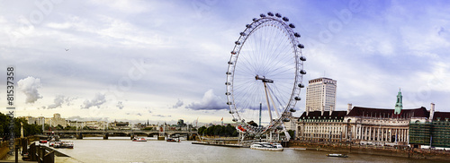 Fotografie, Obraz view of the London Eye and the City, River Thames, London, UK, E