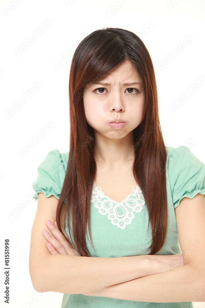 ふくれる女性 ふくれる女性