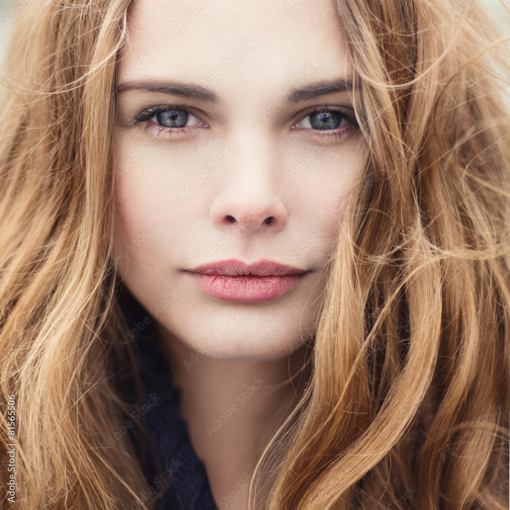 Portrait of an attractive young woman outdoors Portrait of an attractive young woman outdoors