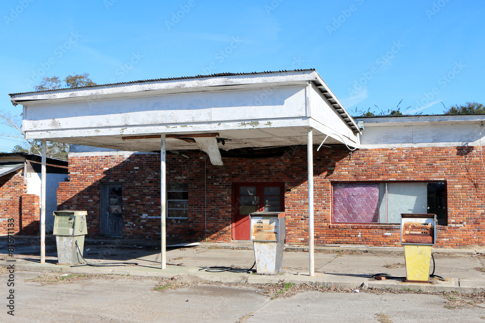 Abandoned gas and service station