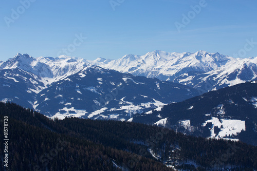 Berchtesgadener Alpen im Winter © dola710