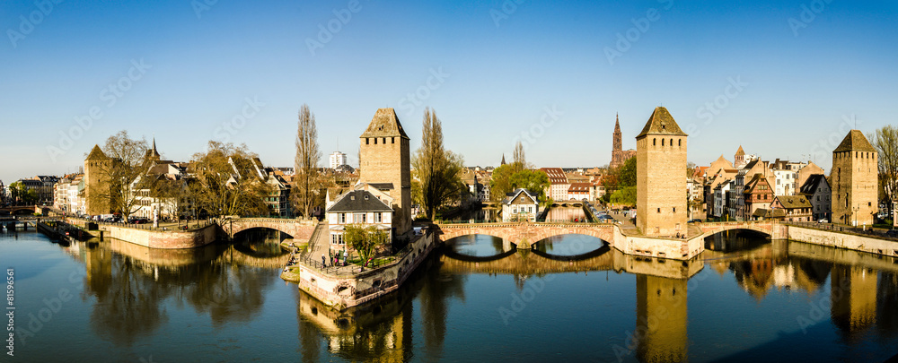 Panorama gedeckte Brücken Straßburg, Frankreich