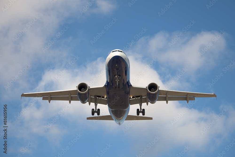 Airplane landing