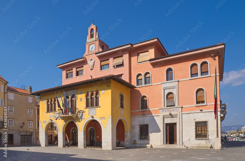 Rathaus von Muggia / Friaul / Italien