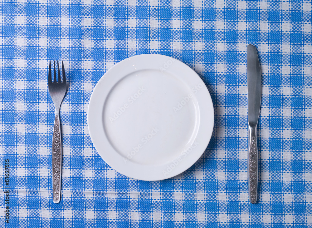 Empty plate Empty plate
