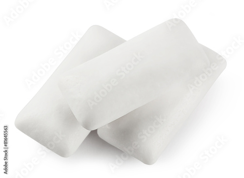 Three white paw chewing gum