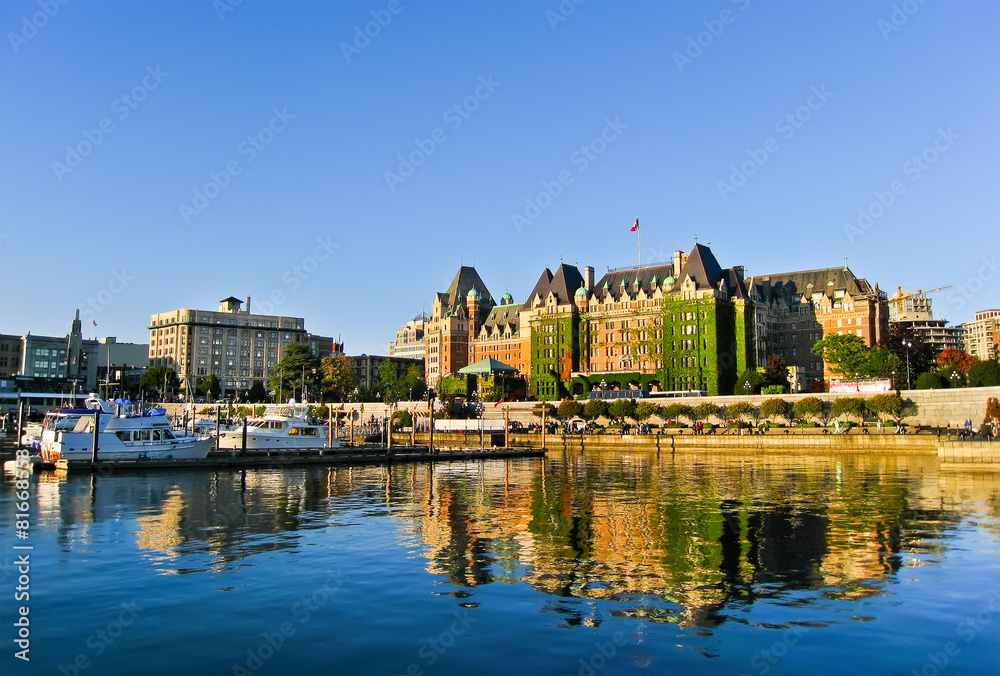 Fototapeta premium View of Inner Harbour of Victoria, Vancouver Island.