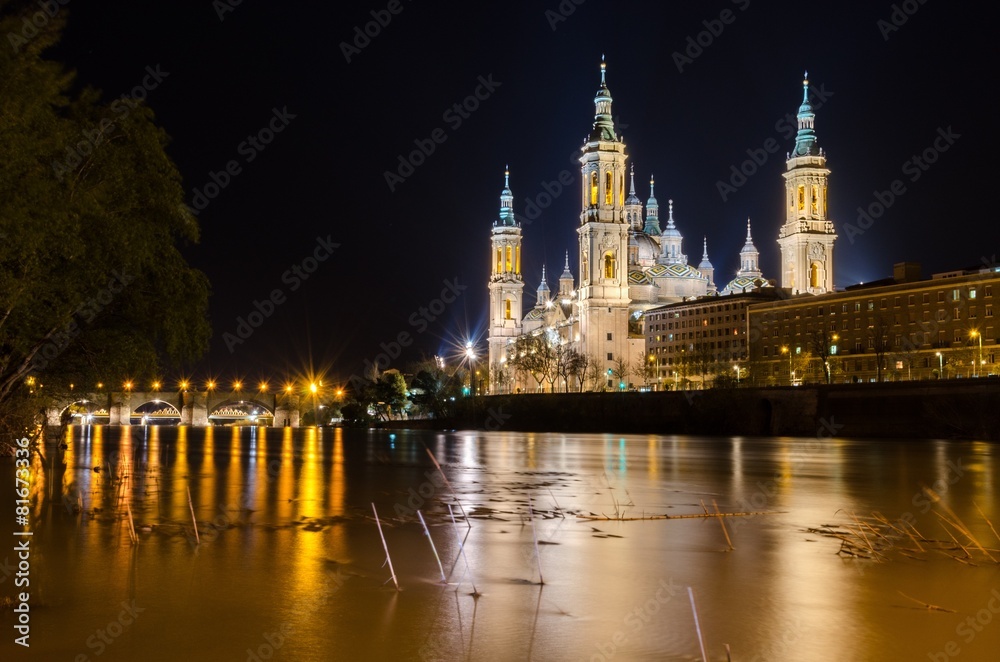 Basilica Del Pilar