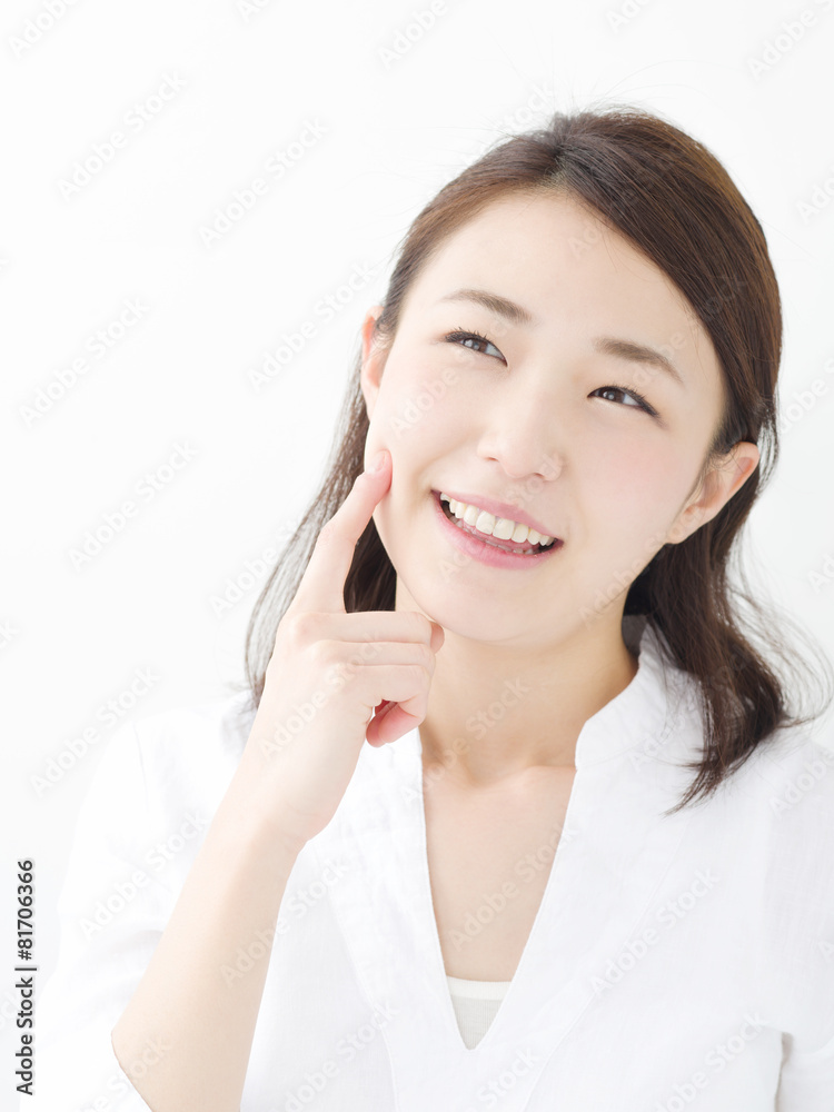 スキンケア・若い女性 スキンケア・若い女性