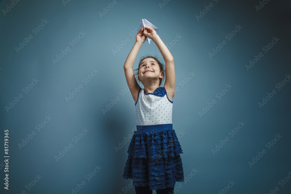 Girl Child Teen seven years, European appearance brunette holdin Girl Child Teen seven years, European appearance brunette holdin