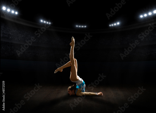 Young girl engaged art gymnastic © Boris Riaposov
