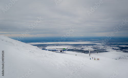 Alpine ski resort © AlexanderNikiforov