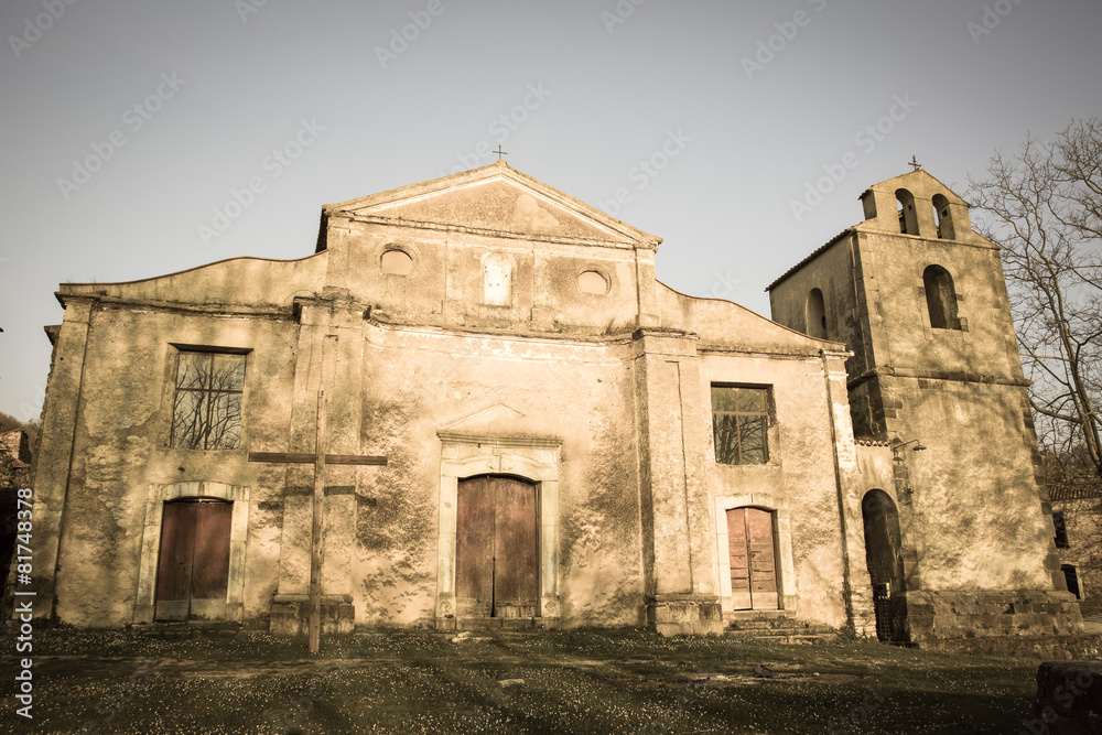Roscigno is an old abandoned village Roscigno is an old abandoned village