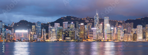 Hong Kong skyline at night © pigprox
