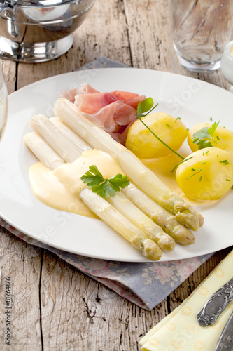 Frische spargel teller 