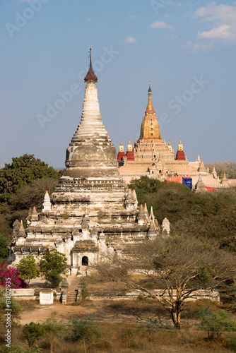 Pagodas and Temples in Bagan