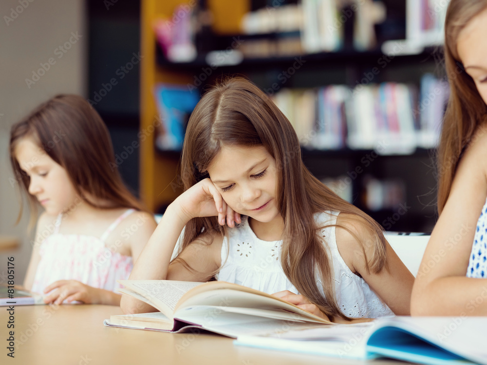 We love reading We love reading
