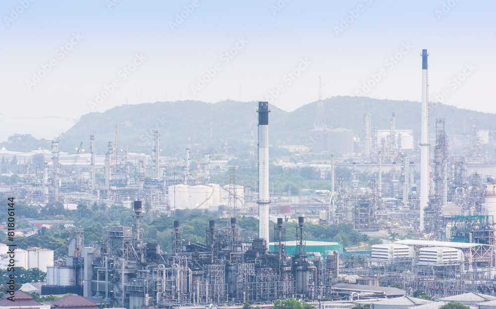 Fototapeta premium Light of petrochemical industry power station