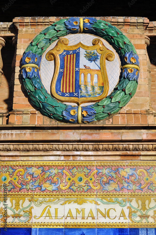Escudo de Salamanca, Plaza de España, Sevilla, España