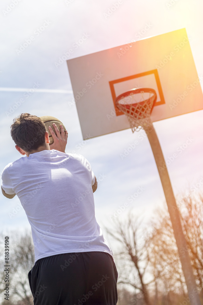 Fototapeta premium Shooting Free Throws