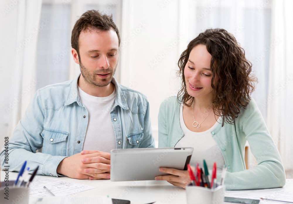 Two attractives students working together