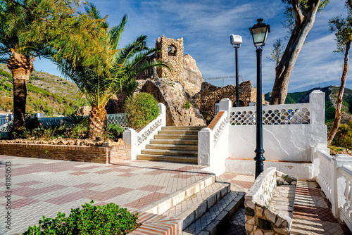 Cuadro en lienzo Shrine to the Virgin of the Rock in Mijas. Spain