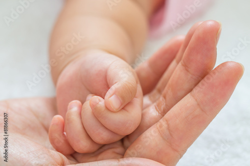 New born baby hand photo