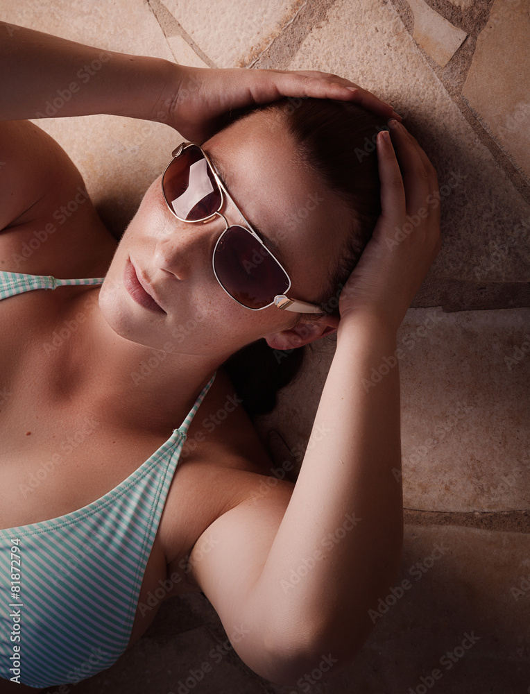 Naklejka premium tanning beauty
