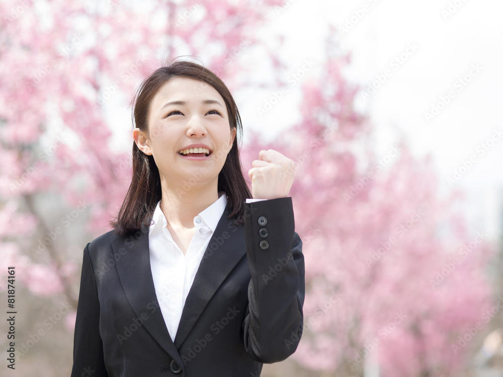 桜・ビジネスウーマン