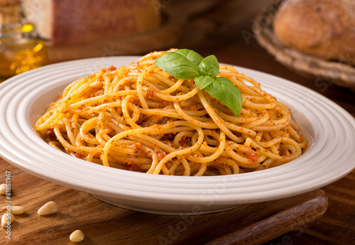 Spaghetti with Sicilian Pesto