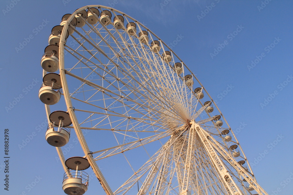 Grande roue du vieux port de Marseille, France Grande roue du vieux port de Marseille, France