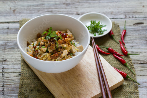 Wide Rice Noodle Rolls(Kuay Teow Lot)
