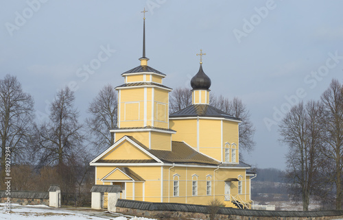 Церковь святого Георгия в Тригорском . Пушкинские горы photo