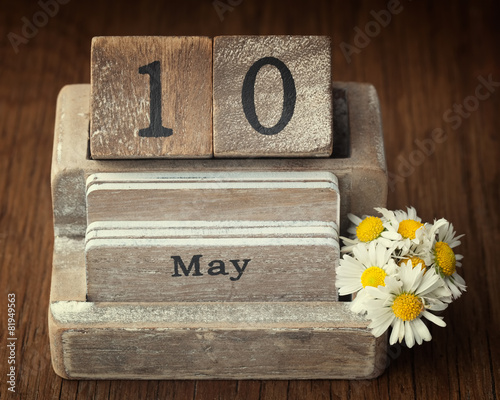 Old vintage calender showing the date 10th of May which is the d photo