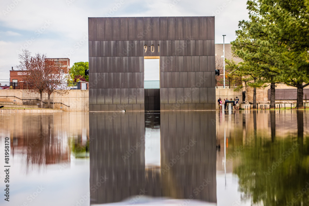 Ταπετσαρία oklahoma city bombing memorial