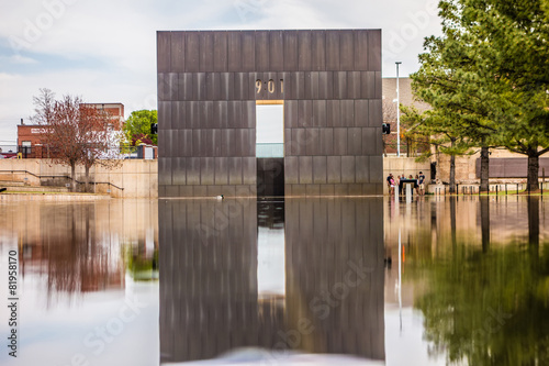 oklahoma city bombing memorial photo