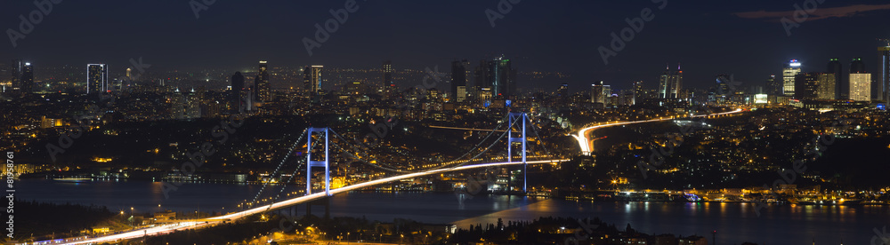 Obraz premium Panoramic Istanbul Bosphorus Bridge