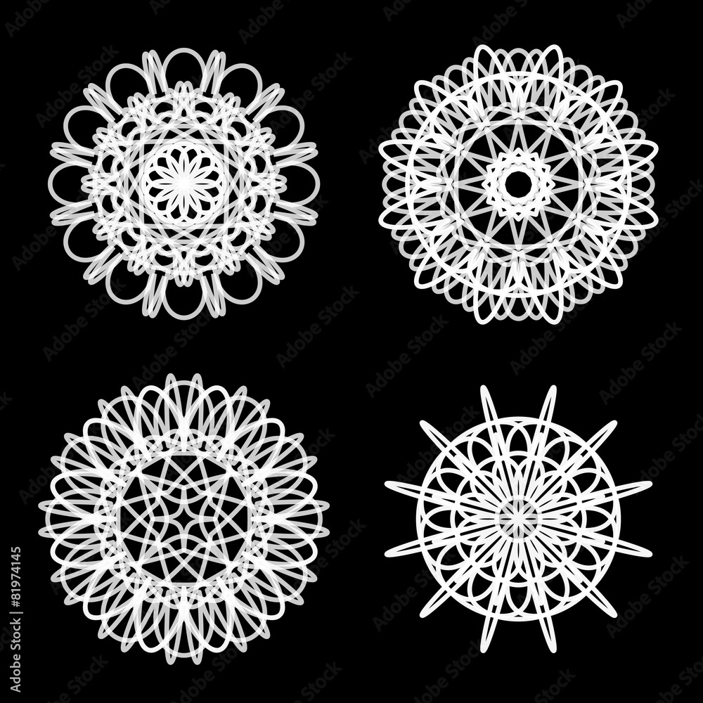 Ornament round set with mandala