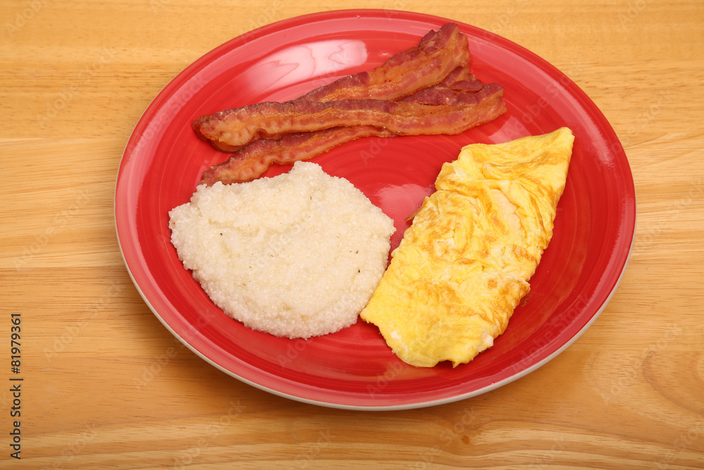 Omelet Grits and Bacon