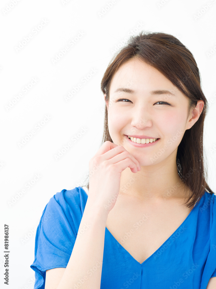 若い女性