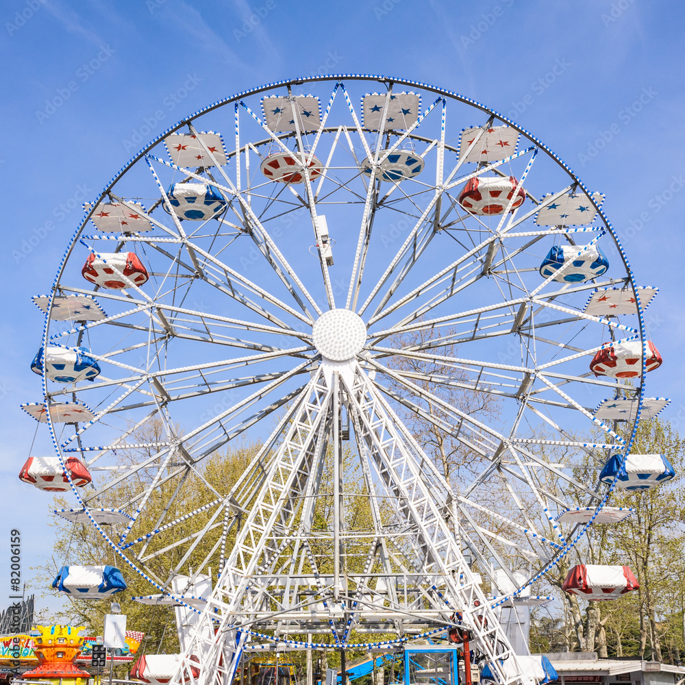 Ferris wheel