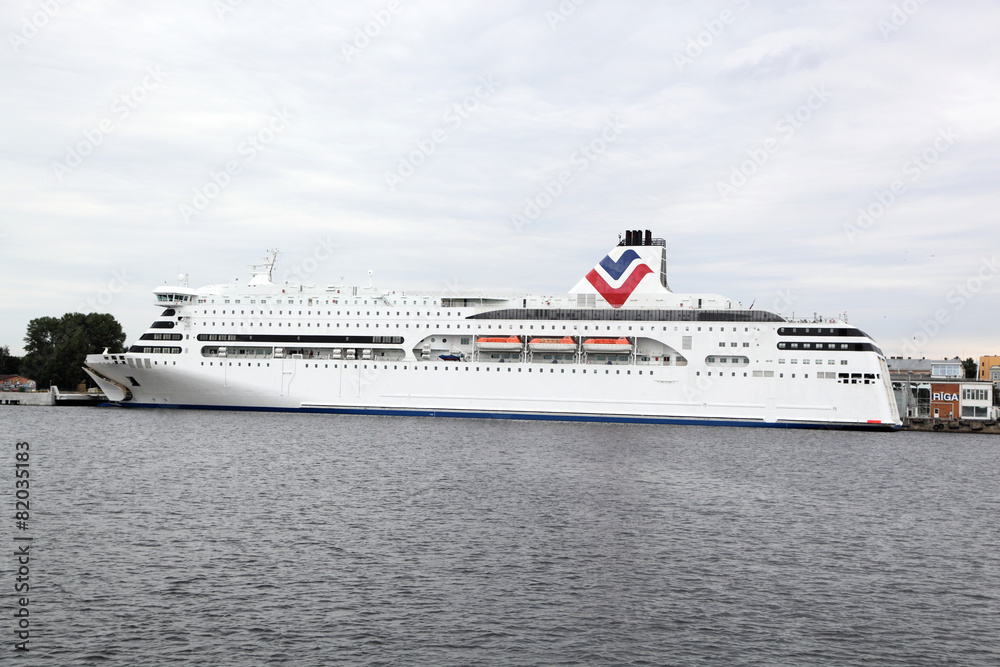 Obraz premium big ship