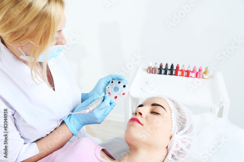 Permanent make-up (tattoo) ...
