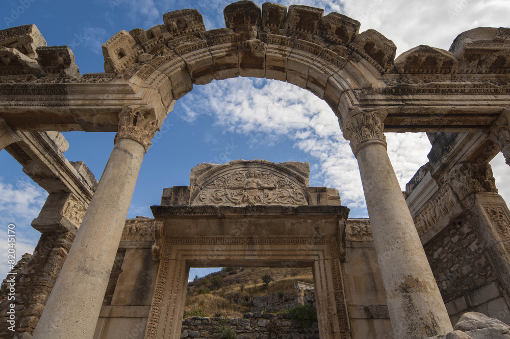 EFES/TURKEY 11TH OCTOBER 2006 - Roman door in Ephesus