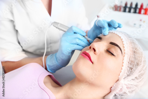 Permanent make-up (tattoo) ...