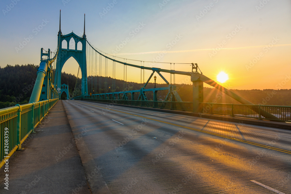 Fototapeta premium St. John's Bridge in Portland Oregon, USA